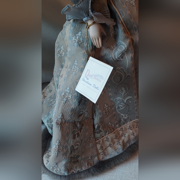 Vintage Duck House Heirloom Doll - Picture 6 of 13